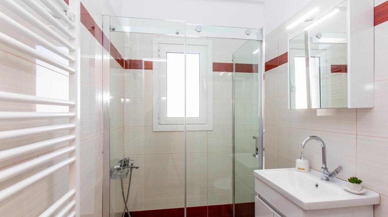 Loucas Apartment Αθήνα Εξωτερικό φωτογραφία